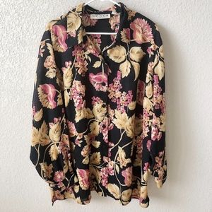 Chaus Button Down